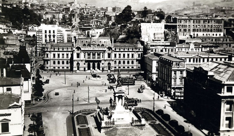 Valparaiso Main Square, late 19th Century